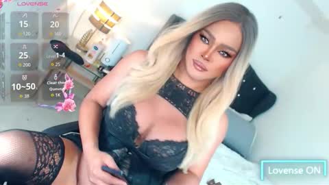 Miss Anna online show from 12-01-25, 06:46