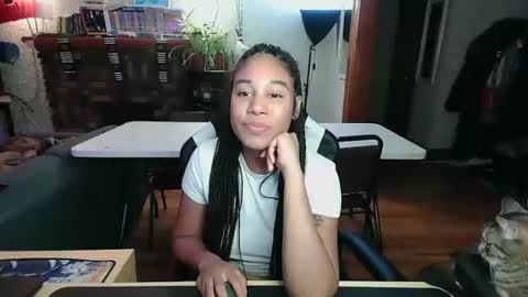 Snapshot of goddesstinaruiz chatting on 01-10-25, 02:57 Goddess Tina 3 online show from 01-10-25, 02:57