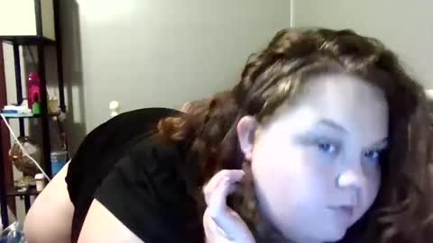 Snapshot of godessisabella chatting on 09-26-25, 07:56 godessisabella online show from 09-26-25, 07:56