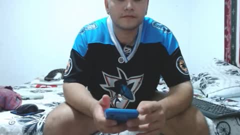 Snapshot of gold_shooter chatting on 02-25-26, 01:15 gold_shooter online show from 02-25-26, 01:15