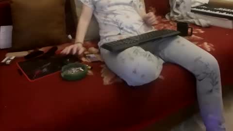 Snapshot of gold_womanx9 chatting on 01-19-26, 04:49 Ani online show from 01-19-26, 04:49