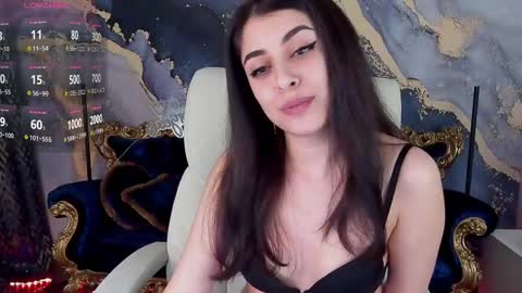 Snapshot of goldbabys chatting on 03-11-25, 05:35 GoldBabyS online show from 03-11-25, 05:35
