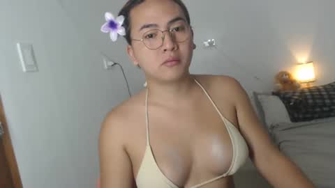 bella online show from 01-10-25, 02:57