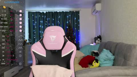 Jess  online show from 01-17-25, 06:15