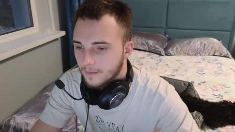 Golden boyyy21 online show from 11-23-25, 01:22