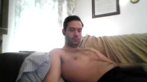 Snapshot of goldendragon19 chatting on 10-16-25, 09:43 goldendragon19 online show from 10-16-25, 09:43