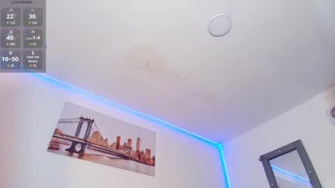 Snapshot of goldenhugecocktss chatting on 02-13-26, 08:32 May smith online show from 02-13-26, 08:32