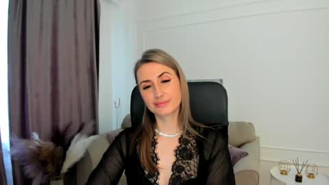 Olivia online show from 01-16-25, 09:48