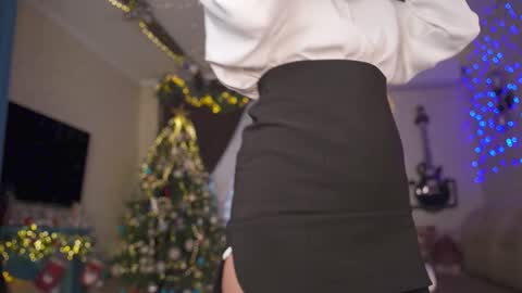 Anna online show from 01-16-26, 03:43