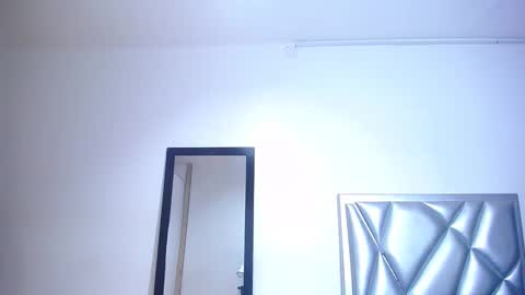 goldenn_ass1 online show from 11-26-25, 03:51