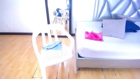 goldenn_ass1 online show from 11-28-25, 05:54