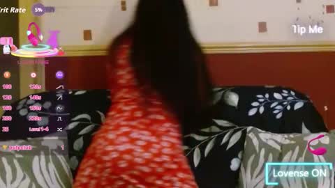 Snapshot of goldgirl89763 chatting on 10-11-25, 12:10 goldgirl89763 online show from 10-11-25, 12:10