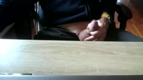 Snapshot of goldstar71 chatting on 03-02-26, 12:01 goldstar71 online show from 03-02-26, 12:01