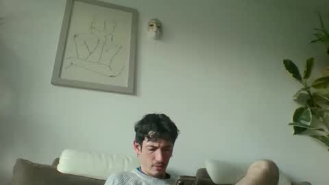 Snapshot of gon835 chatting on 11-24-25, 11:43 Gon835 online show from 11-24-25, 11:43