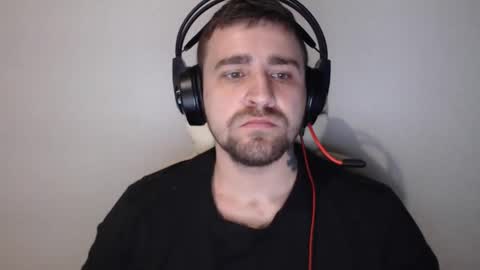 Snapshot of goodbate211 chatting on 12-21-24, 09:55 goodbate211 online show from 12-21-24, 09:55