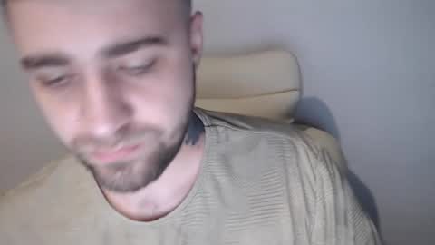 Snapshot of goodbate211 chatting on 12-30-24, 01:58 goodbate211 online show from 12-30-24, 01:58