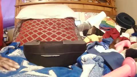 Juicy Booty online show from 02-18-25, 06:47