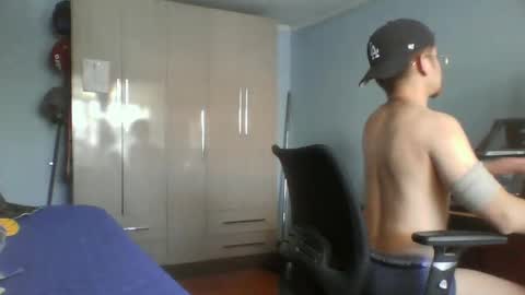 Snapshot of goodfumes chatting on 01-22-25, 08:17 goodfumes online show from 01-22-25, 08:17