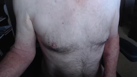 Snapshot of goodking999 chatting on 10-09-25, 03:32 goodking999 online show from 10-09-25, 03:32