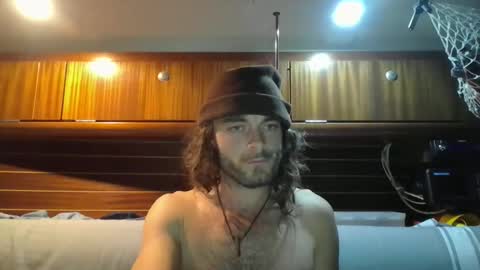 Snapshot of goodleek chatting on 10-15-25, 08:42 gooleek online show from 10-15-25, 08:42