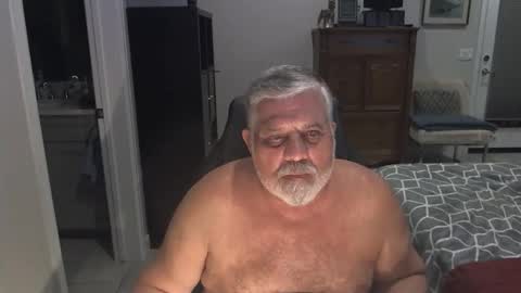 Snapshot of goodream2 chatting on 12-26-24, 05:47 Michael online show from 12-26-24, 05:47