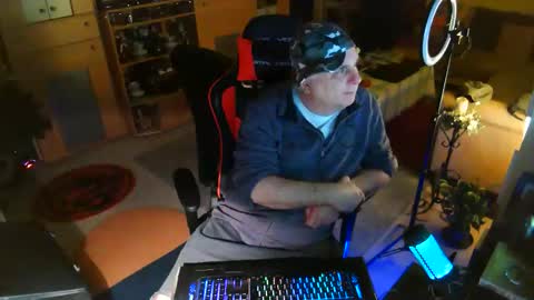 Snapshot of google5001 chatting on 01-09-26, 10:00 google5001 online show from 01-09-26, 10:00