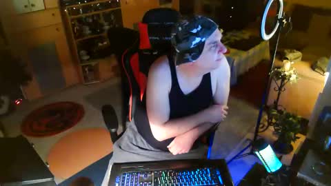 Snapshot of google5001 chatting on 02-02-26, 04:33 google5001 online show from 02-02-26, 04:33