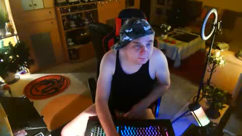 Snapshot of google5001 chatting on 02-15-26, 08:27 google5001 online show from 02-15-26, 08:27