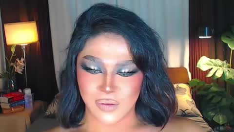 Samantha online show from 11-10-25, 05:23