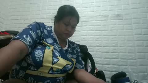 Snapshot of gorgeousselenaxx chatting on 01-11-25, 01:53 gorgeousselenaxx online show from 01-11-25, 01:53