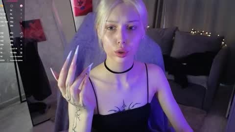 Violeta online show from 11-08-25, 11:43