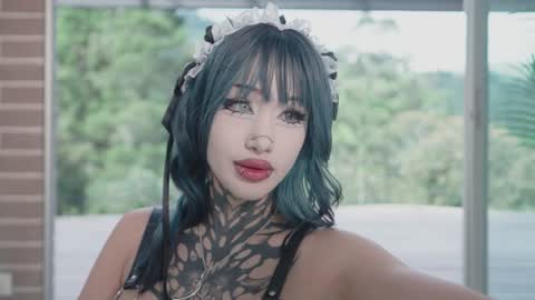 sophie  Special celebration a the beach 300k followers 3011 and 0112   online show from 03-07-26, 08:17