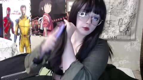 Amy online show from 03-10-25, 08:34