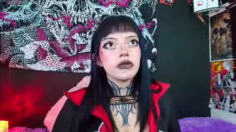 GothGaby online show from 11-02-25, 04:37
