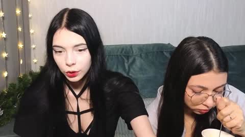 HIMORI AND LISAPVT NAKED online show from 01-04-25, 01:10