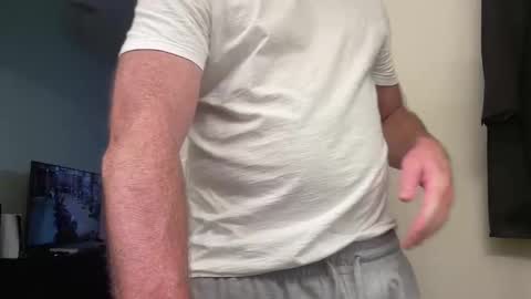 Snapshot of gqimage chatting on 12-19-24, 05:18 GQImage online show from 12-19-24, 05:18