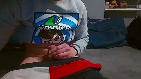 Snapshot of grabisz30 chatting on 11-22-25, 05:17 grabisz30 online show from 11-22-25, 05:17