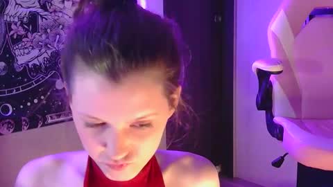 Snapshot of grace_thedeepwebcutie chatting on 06-01-26, 06:37 grace online show from 06-01-26, 06:37