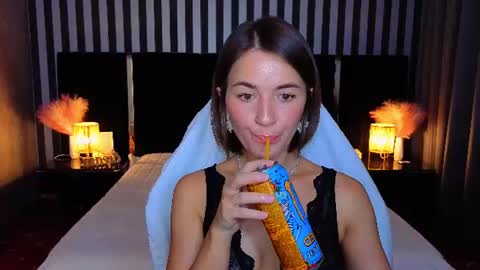 Snapshot of gracefulmichelle chatting on 07-07-26, 07:07 gracefulmichelle online show from 07-07-26, 07:07