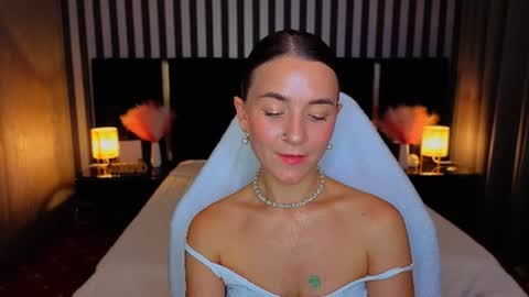 Snapshot of gracefulmichelle chatting on 07-19-26, 07:17 gracefulmichelle online show from 07-19-26, 07:17