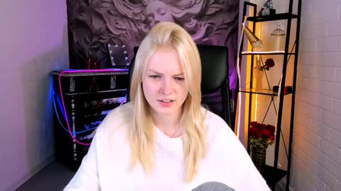 Grace Glamour online show from 09-11-25, 05:07