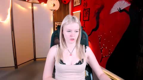 Grace Glamour online show from 10-14-25, 05:08