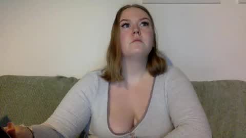 Snapshot of graceloves69 chatting on 02-03-26, 08:41 Grace Loves online show from 02-03-26, 08:41