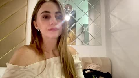 gracetorrezz online show from 11-11-25, 11:54