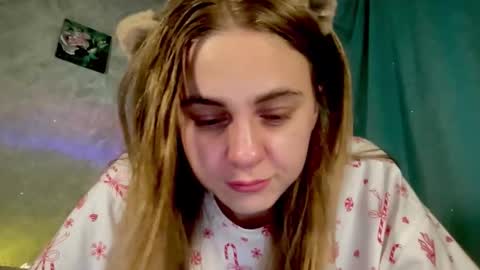 gracetorrezz online show from 12-17-25, 06:58