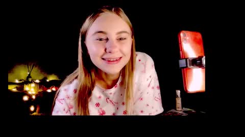 gracetorrezz online show from 12-19-25, 09:33