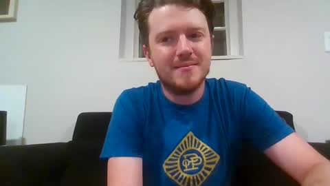 grad9003 online show from 10-10-25, 04:11