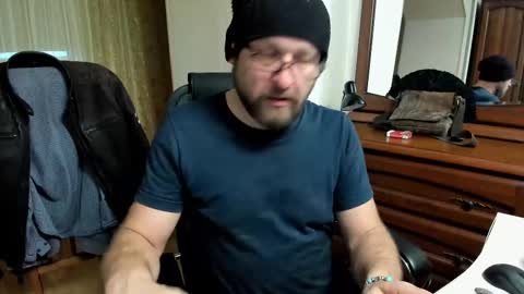 Snapshot of grandor_m chatting on 03-08-25, 02:51 Anthony online show from 03-08-25, 02:51