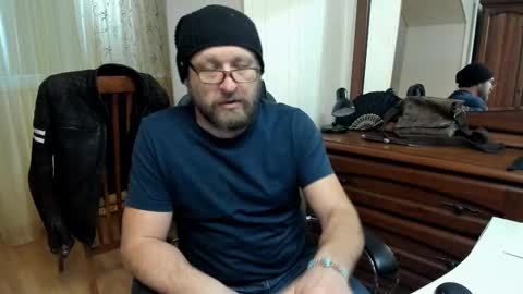 Snapshot of grandor_m chatting on 03-12-25, 12:04 Anthony online show from 03-12-25, 12:04