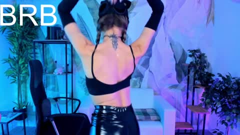 Snapshot of graycewild chatting on 01-08-25, 02:25 GrayceWild online show from 01-08-25, 02:25